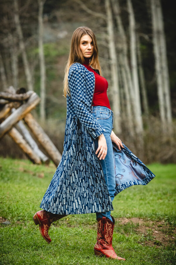 Coat of Honor Maxi - Image 4
